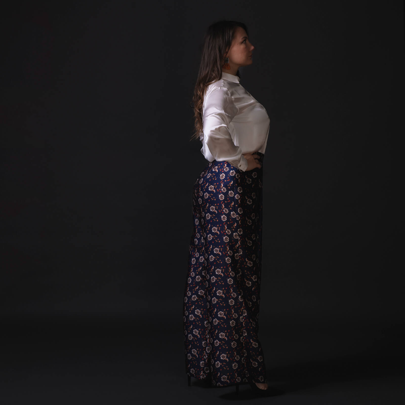 Pantalone Guenda panta palazzo fiori - immagine 4