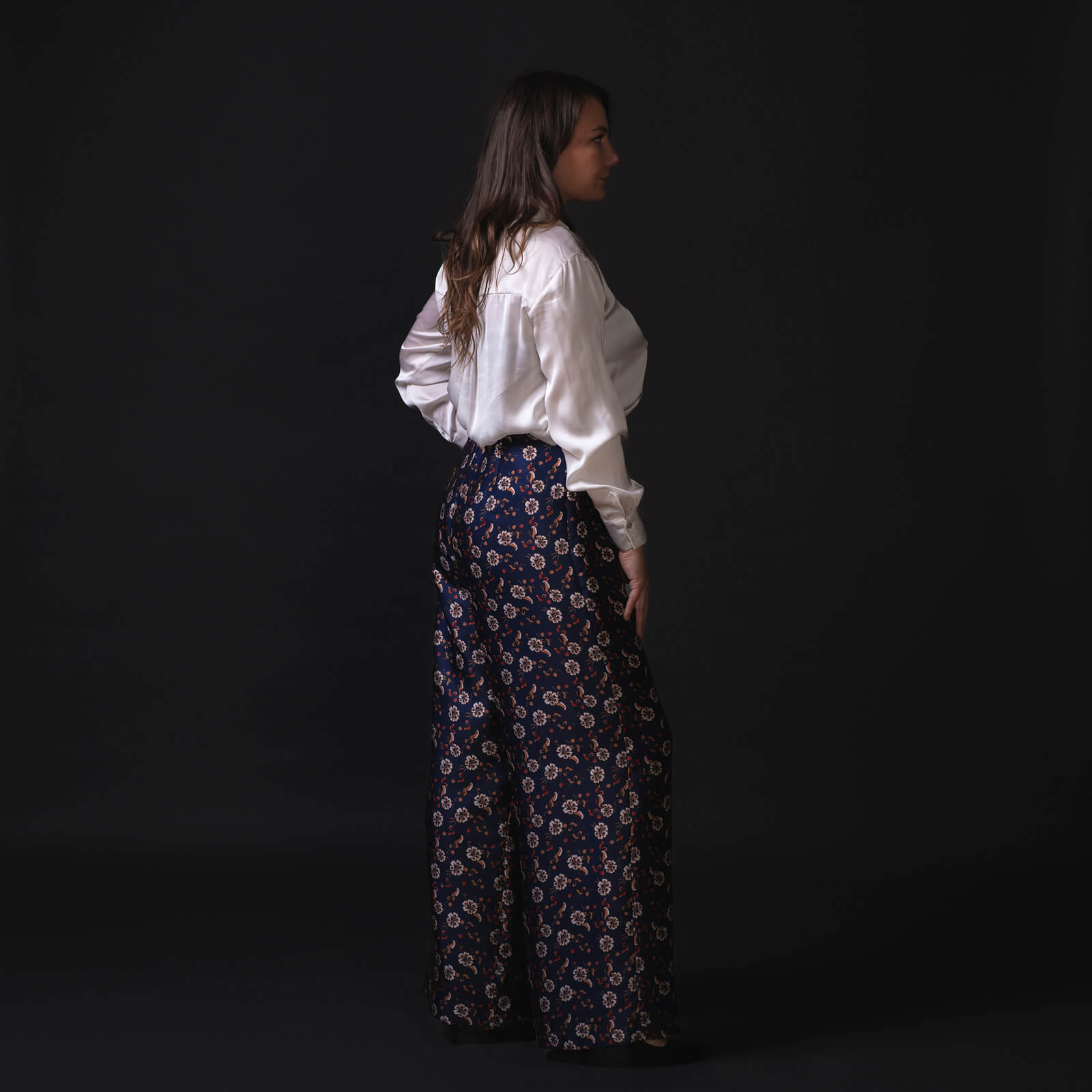 Pantalone Guenda panta palazzo fiori - immagine 5